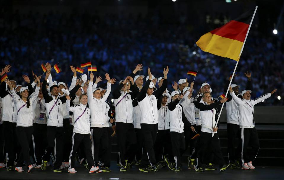 Il saluto degli atleti tedeschi (Reuters)